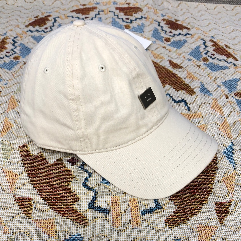 Acne Cream Silver Minimalist Hat - Picture 6 of 6